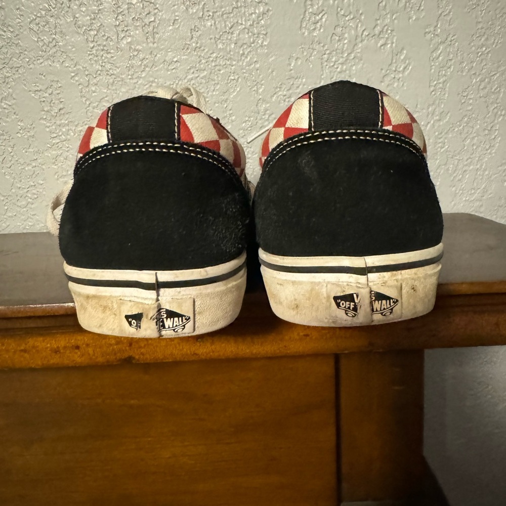 Vans Red and White Checkered Low-Tops - Picture 4 of 6
